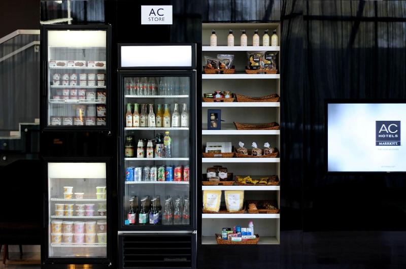 Ac Hotel By Marriott Guadalajara Mexico