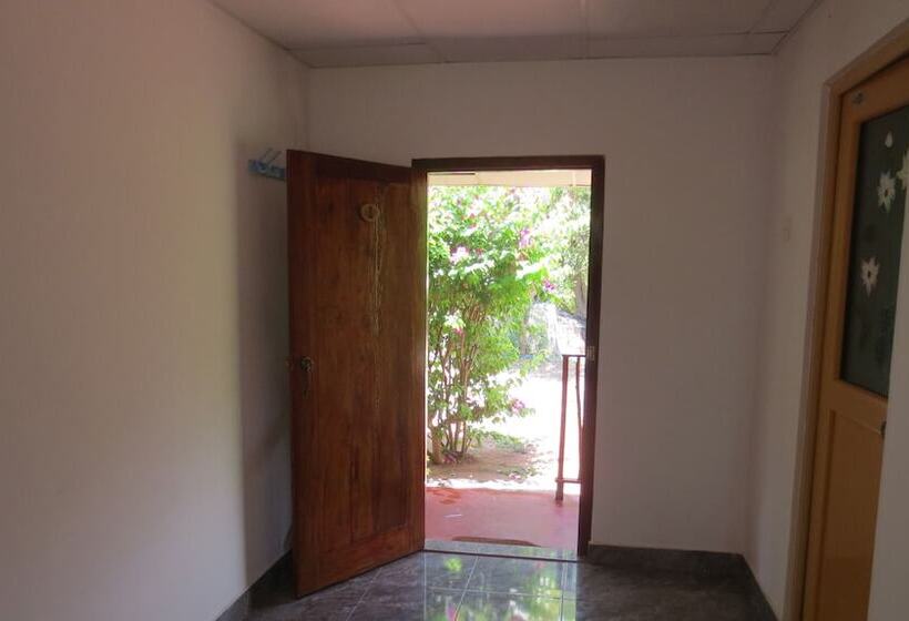 בית מלון כפרי Ceylon Heritage