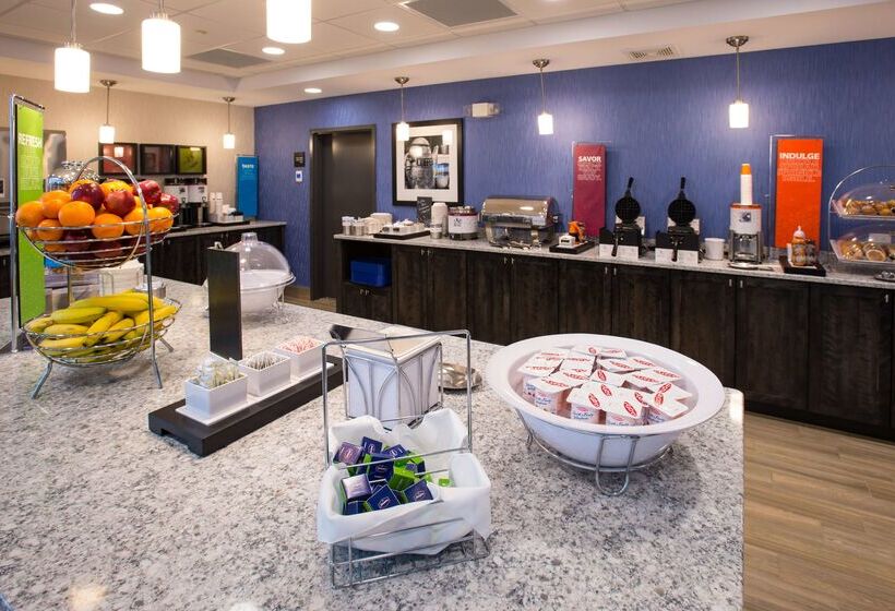 فندق Chateau Fredericton, Trademark Collection By Wyndham