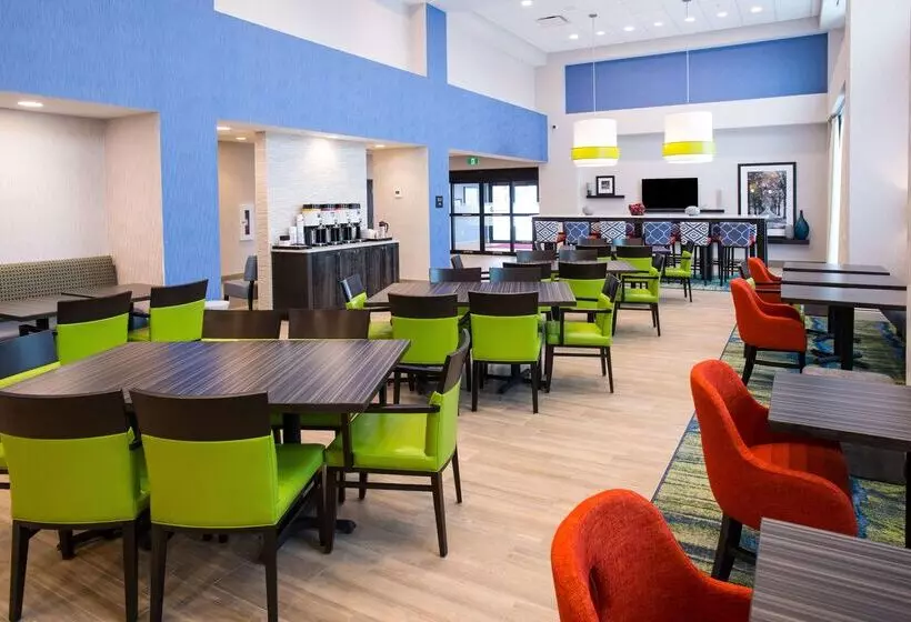 ホテル Chateau Fredericton, Trademark Collection By Wyndham