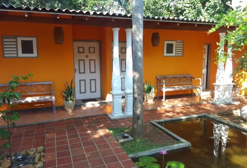 فندق Elephant Rest Udawalawa