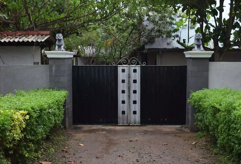 فندق Elephant Rest Udawalawa