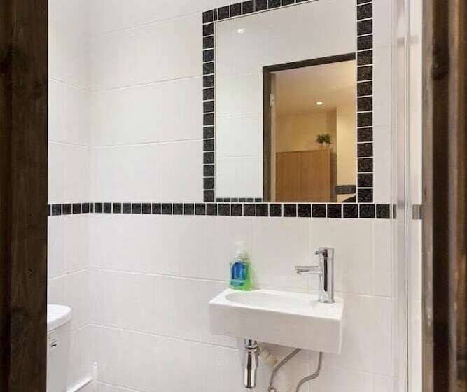 فندق Emporium City Centre Self Catering