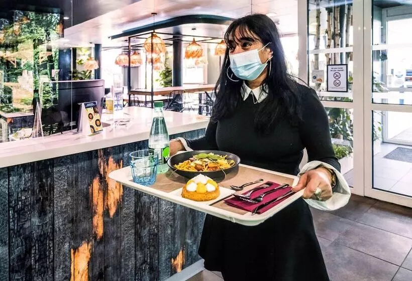 هتل Ibis Budget Bordeaux Aeroport