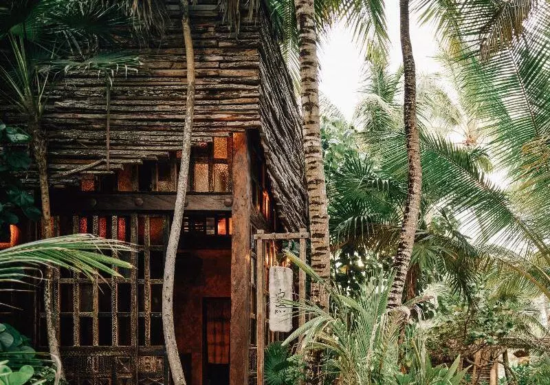 هتل Nomade Tulum