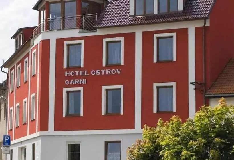 Hotel Ostrov Garni