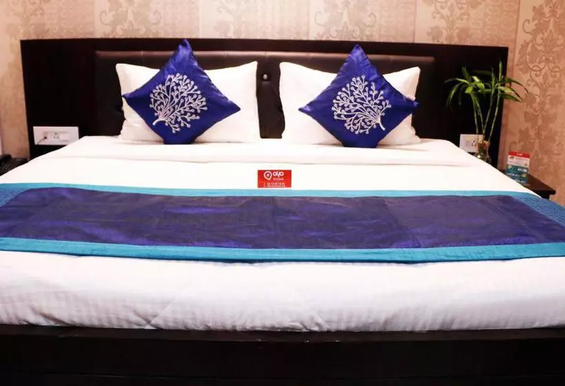 ホテル Oyo Rooms Shankar Chowk