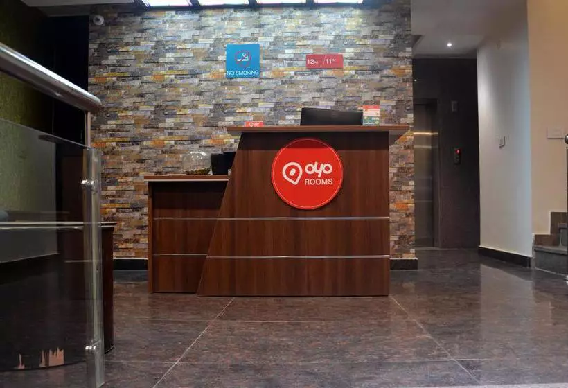 ホテル Oyo Rooms Shankar Chowk