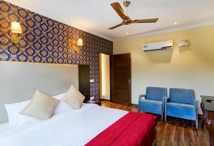 Hotell Redwood Resort