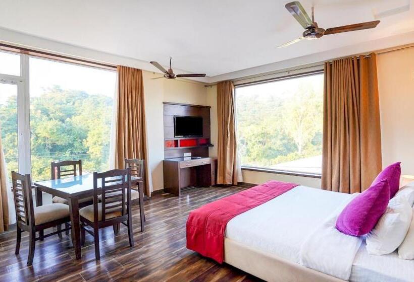 Hotell Redwood Resort