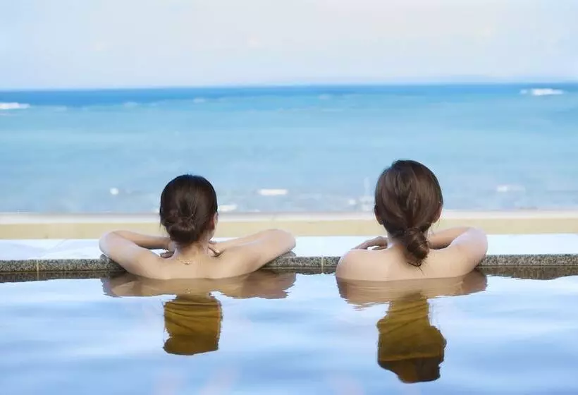 ホテル Senagajima Island Resort & Spa