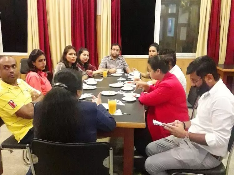 酒店 The Golden Crest