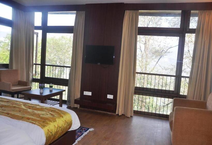 בית מלון כפרי The Golden Crest