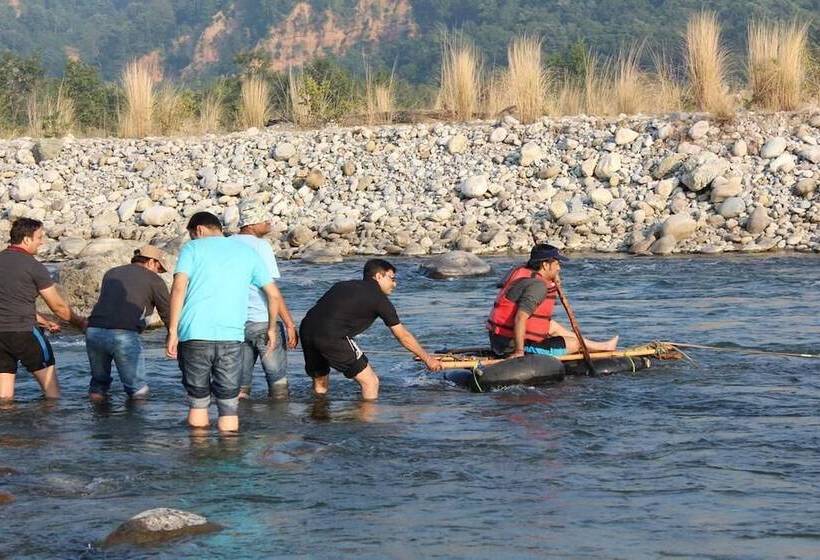 호텔 Vanya River Lodge