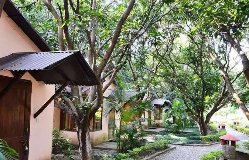 ホテル Vanya River Lodge