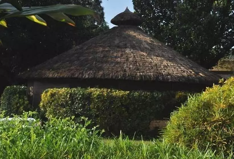 ホテル Vanya River Lodge