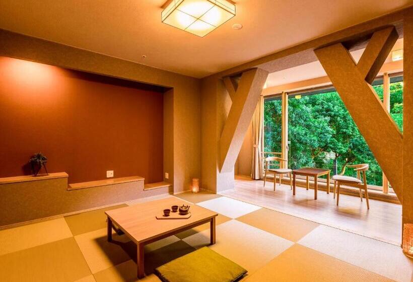 בית מלון כפרי Ooedo Onsen Monogatari Premium Shirahama Gyoen