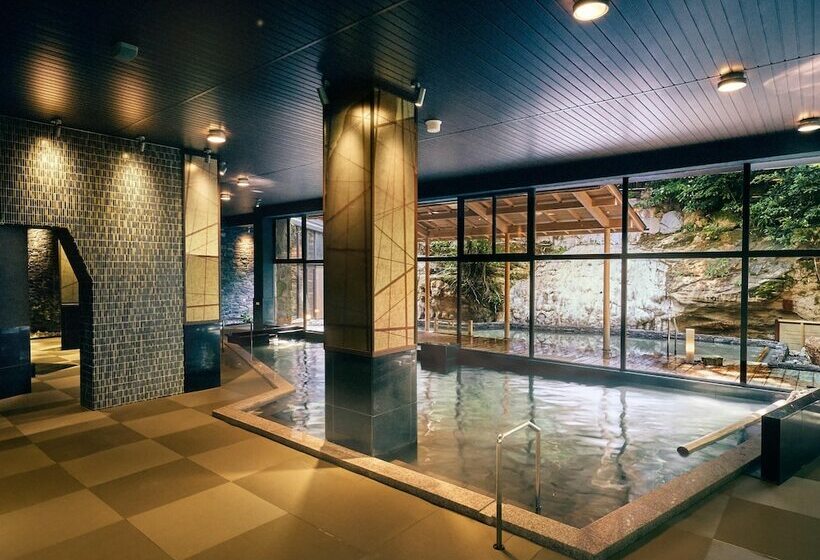 בית מלון כפרי Ooedo Onsen Monogatari Premium Shirahama Gyoen