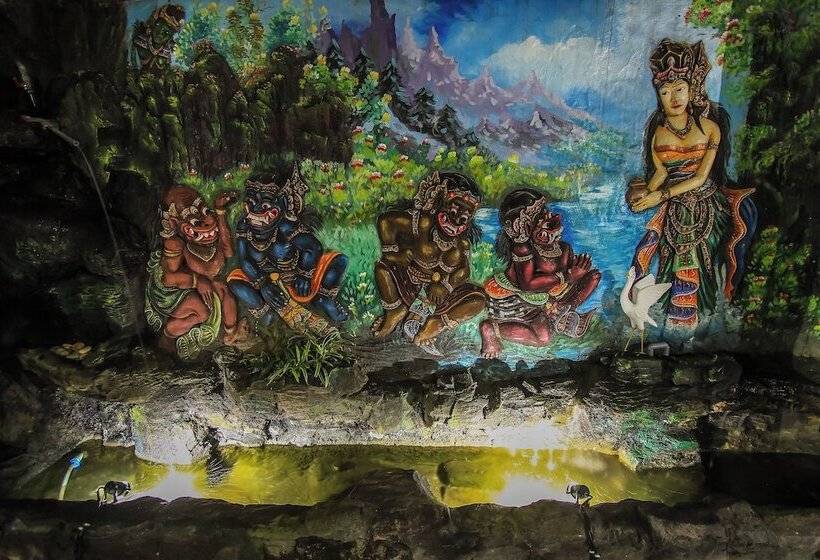 Отель Lumbung Sari Legian