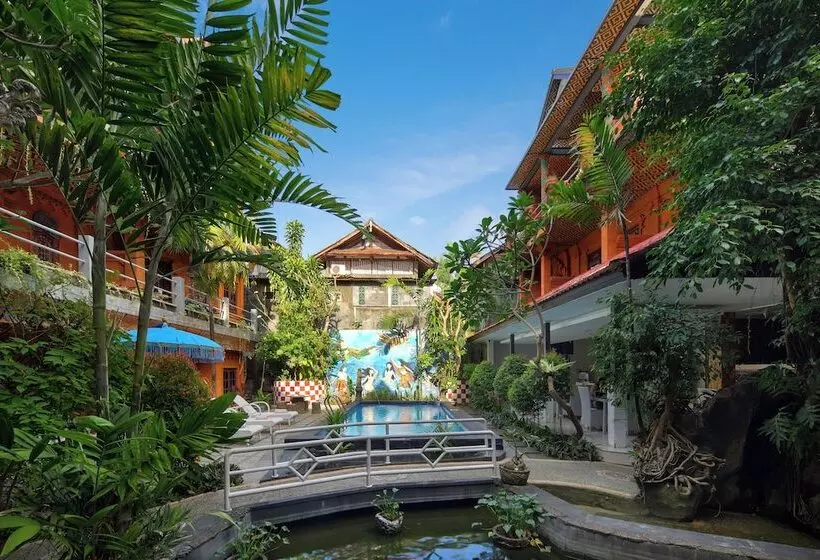 酒店 Lumbung Sari Legian