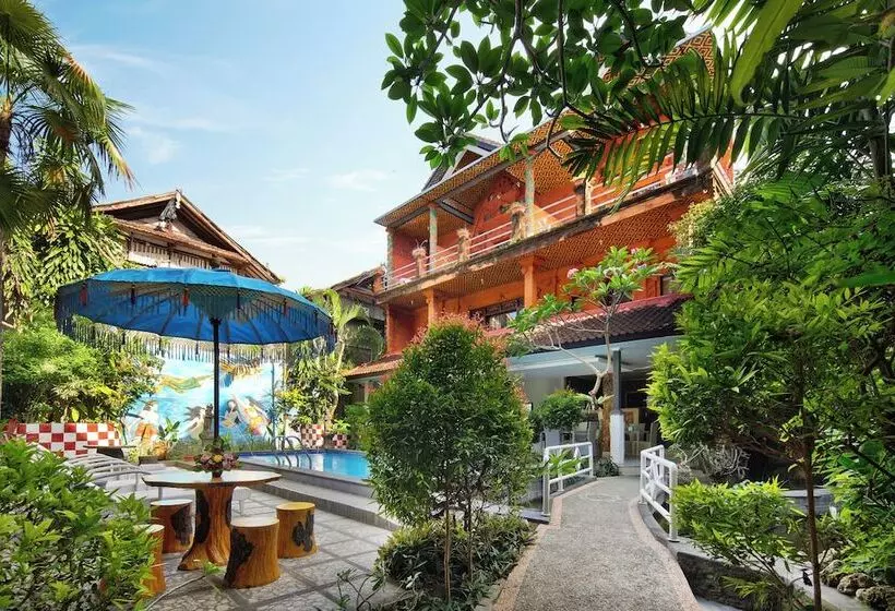 酒店 Lumbung Sari Legian