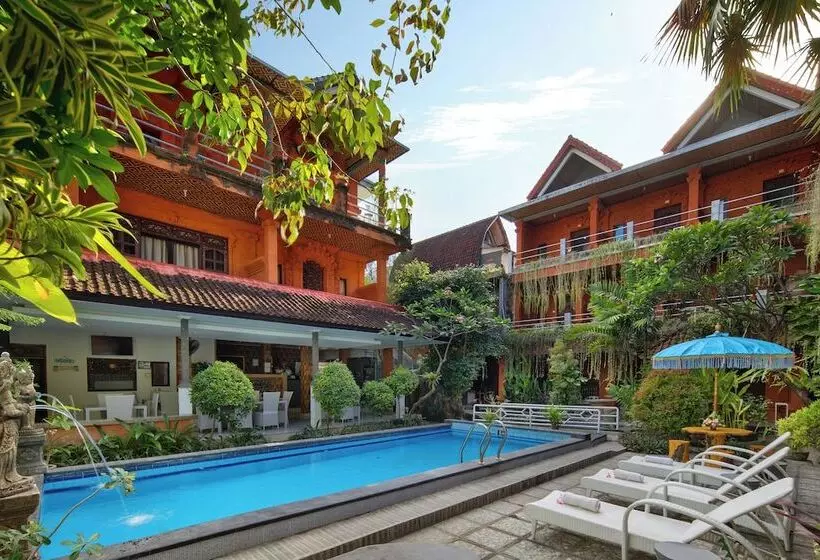 酒店 Lumbung Sari Legian