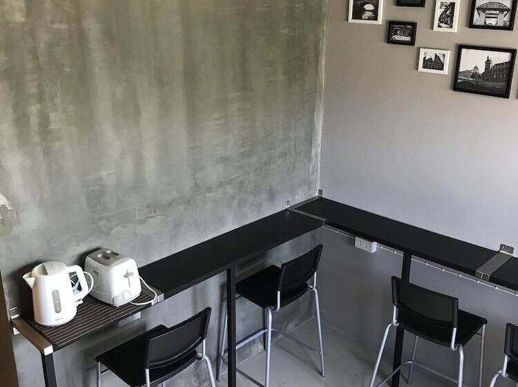 Hubb Hostel Phuket Airport