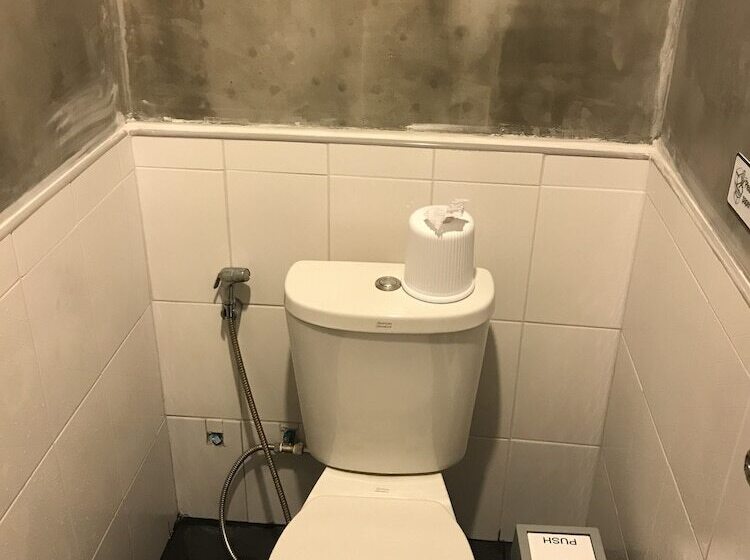 Hubb Hostel Phuket Airport