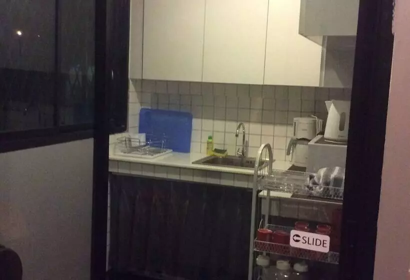 Hubb Hostel Phuket Airport