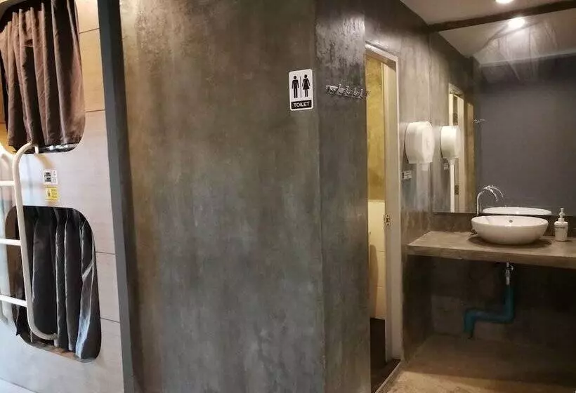 Hubb Hostel Phuket Airport