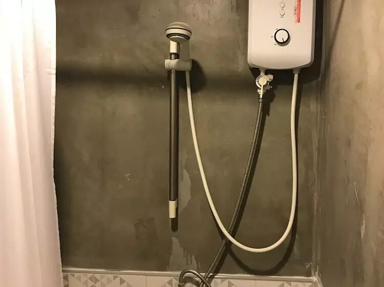 Hubb Hostel Phuket Airport