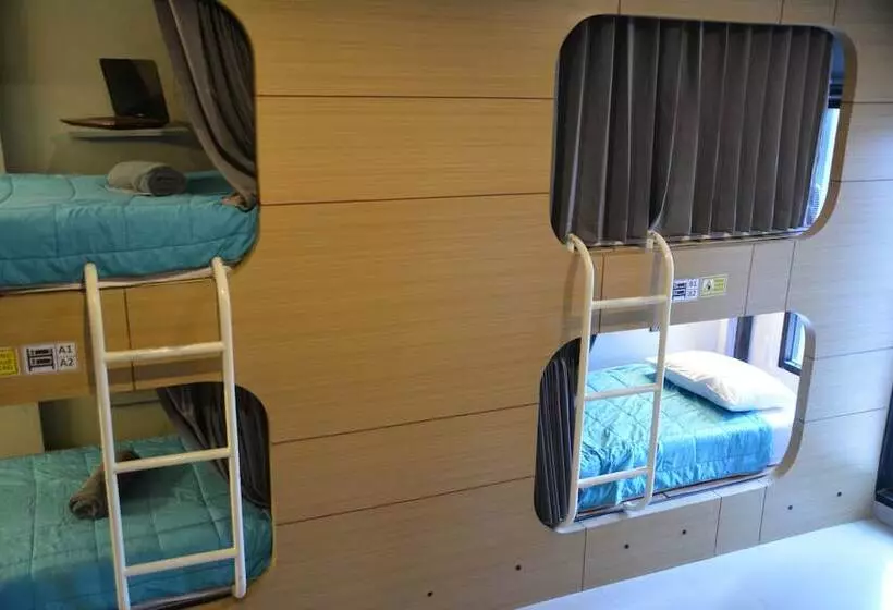 Hubb Hostel Phuket Airport