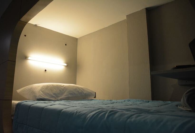 Hubb Hostel Phuket Airport