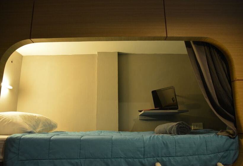 Hubb Hostel Phuket Airport