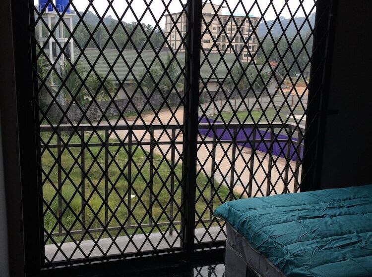 Hubb Hostel Phuket Airport