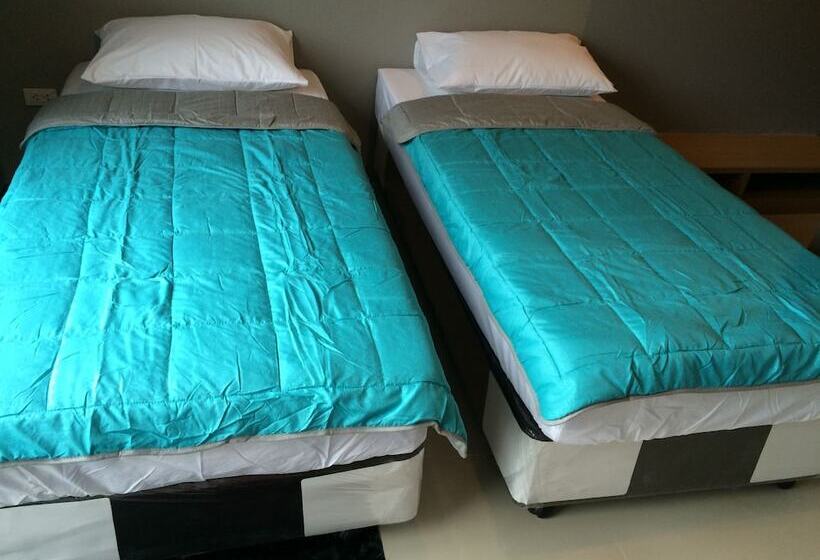 Hubb Hostel Phuket Airport