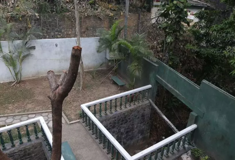 Kandy City Elephant Hostel