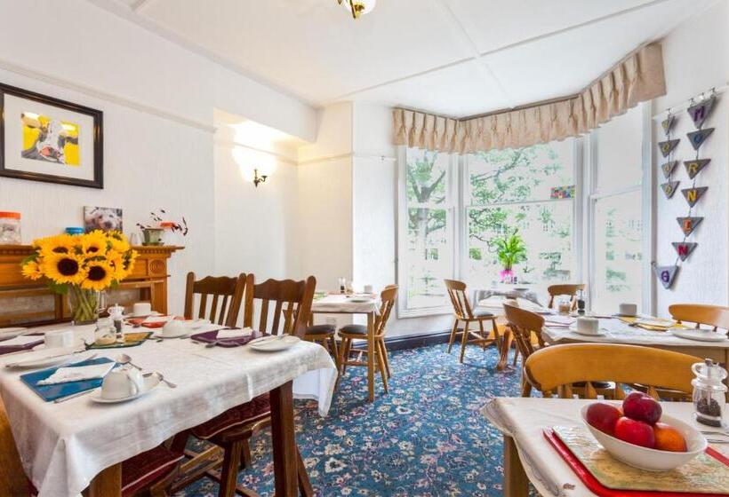 膳宿费 Lyndhurst Guest House