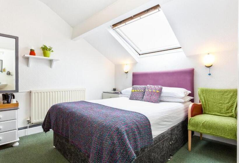 膳宿费 Lyndhurst Guest House