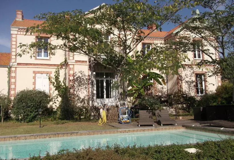 Bed and Breakfast A La Villa D'herbauges