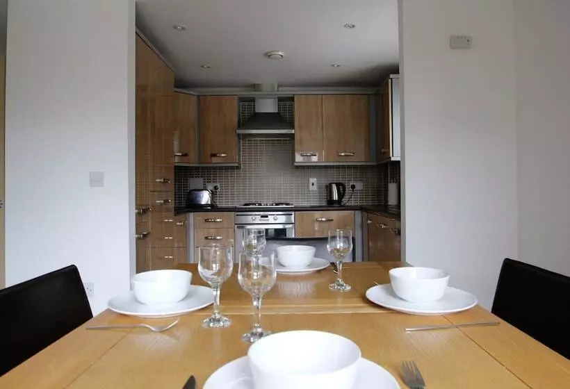 Berkshire Rooms Windsor