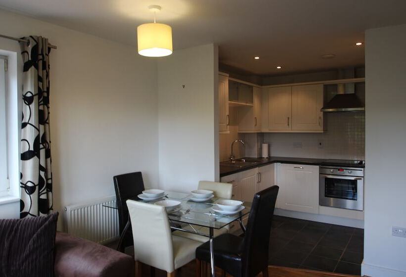 Berkshire Rooms   Windsor