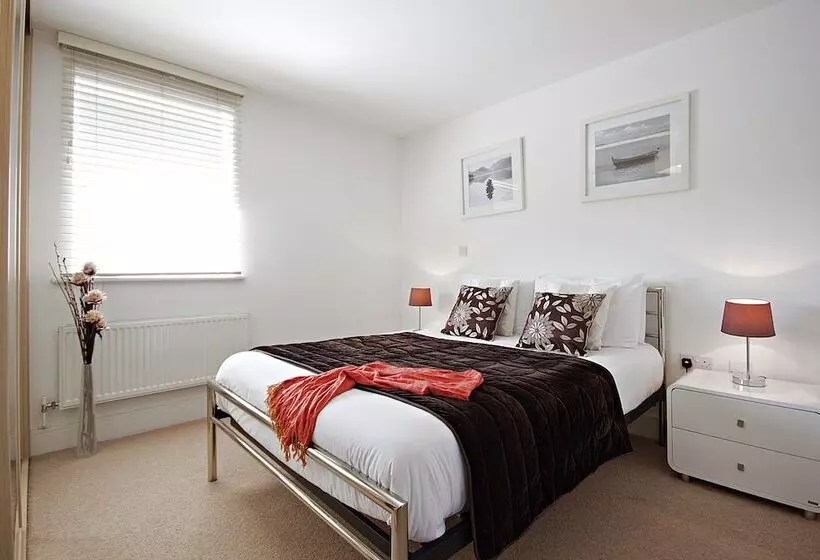 Berkshire Rooms Windsor