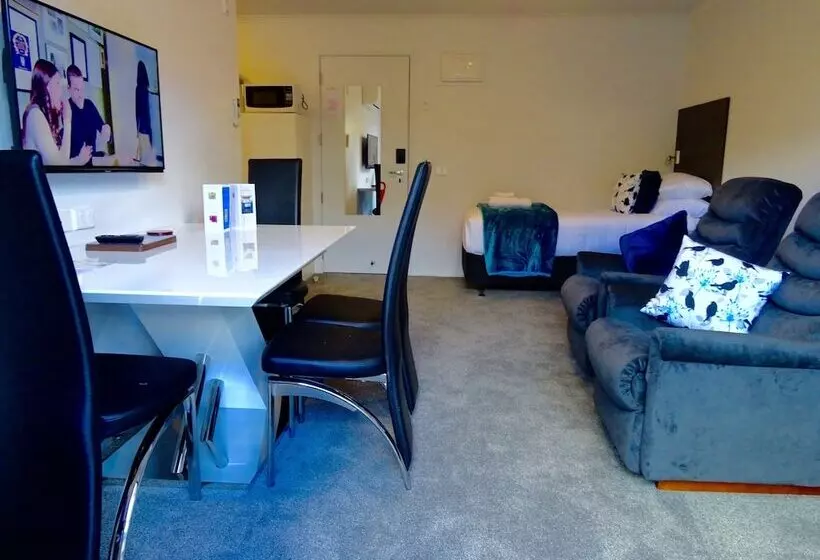 Bks Premier Motel Hamilton