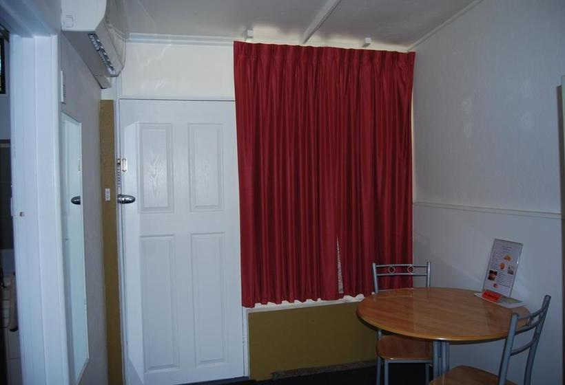 Holbrook Settlers Motel