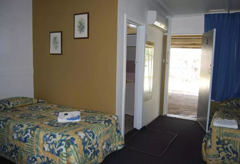 Holbrook Settlers Motel