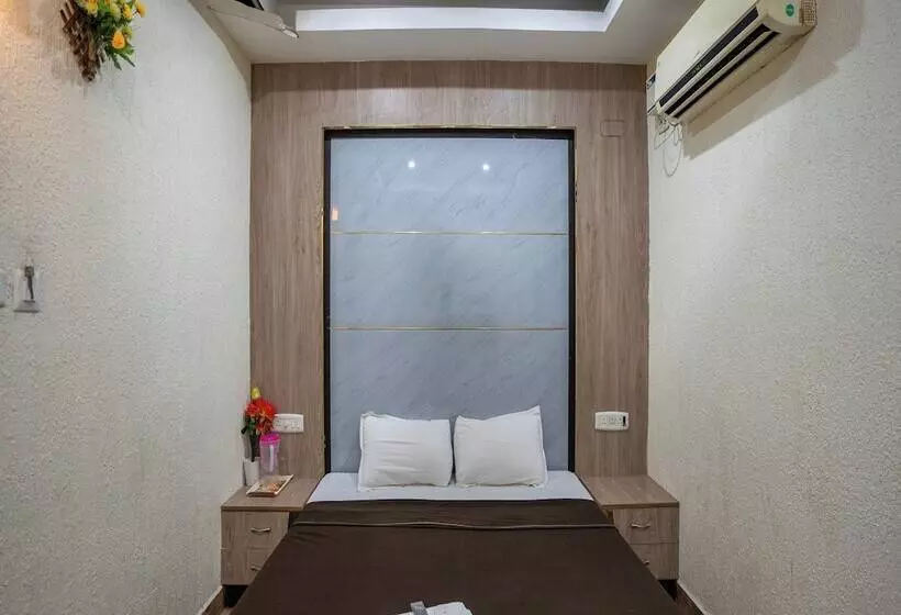 فندق فئة نجمة واحدة Anbu Park