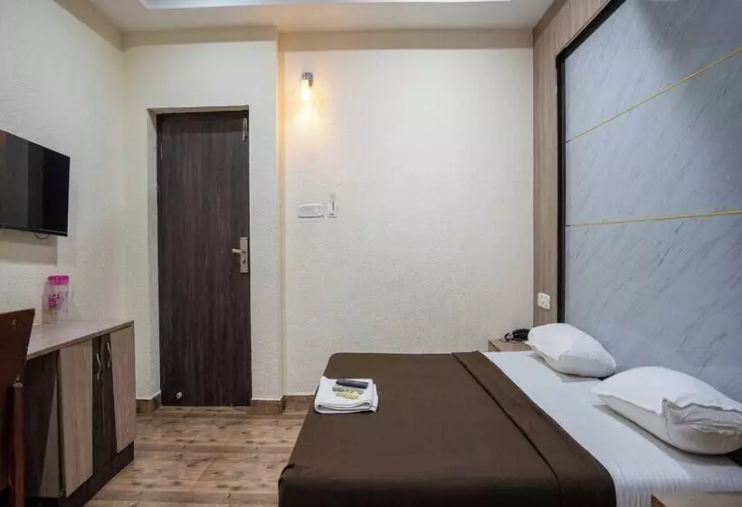 فندق فئة نجمة واحدة Anbu Park