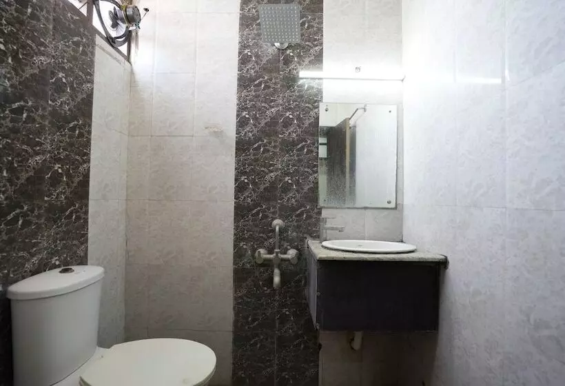 فندق فئة نجمة واحدة Anbu Park