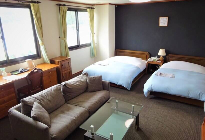 Отель Amami Port Tower